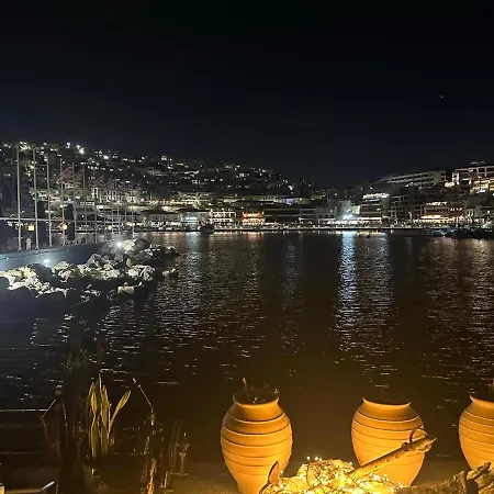 Center Location Kastella Passalimani Port Apartment Piraeus